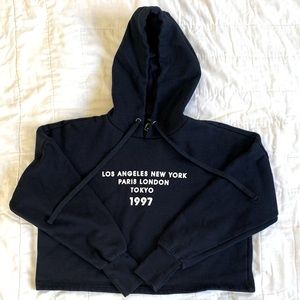 Junior Forever 21 crop hoodie. Black. Size Small.